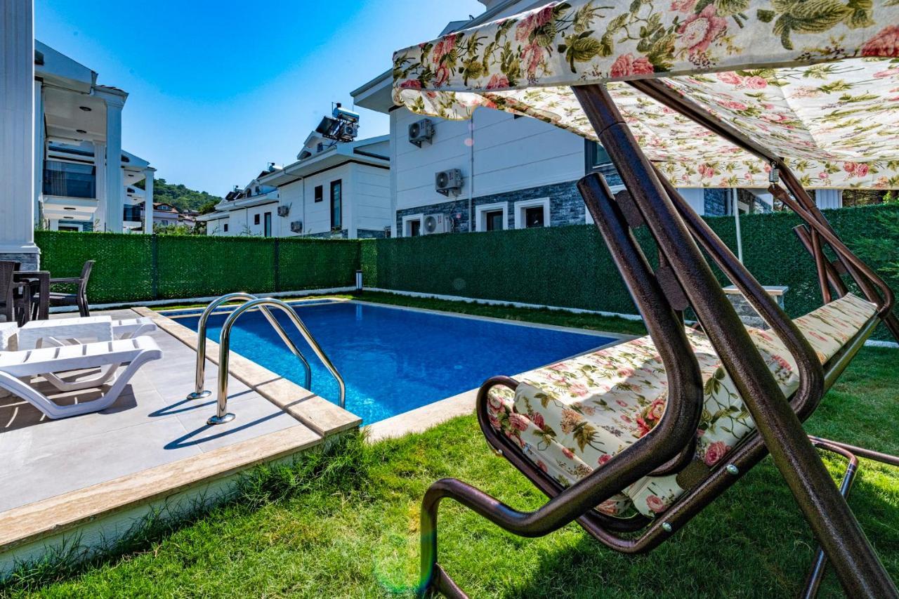 Salkim- 4 Bedroom Holiday Villa In Oludeniz Фетие Екстериор снимка
