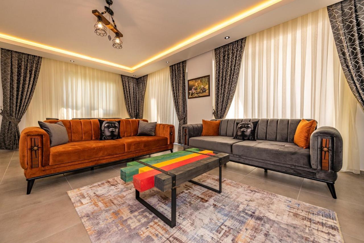 Salkim- 4 Bedroom Holiday Villa In Oludeniz Фетие Екстериор снимка
