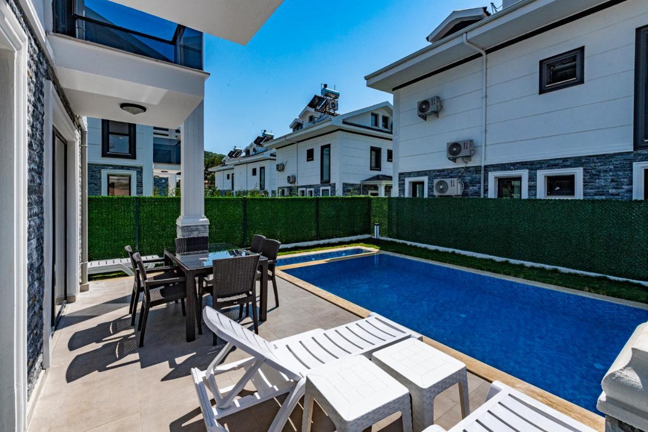 Salkim- 4 Bedroom Holiday Villa In Oludeniz Фетие Екстериор снимка