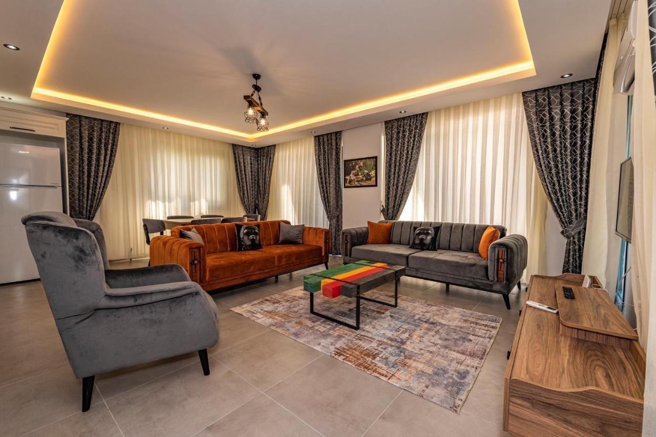 Salkim- 4 Bedroom Holiday Villa In Oludeniz Фетие Екстериор снимка